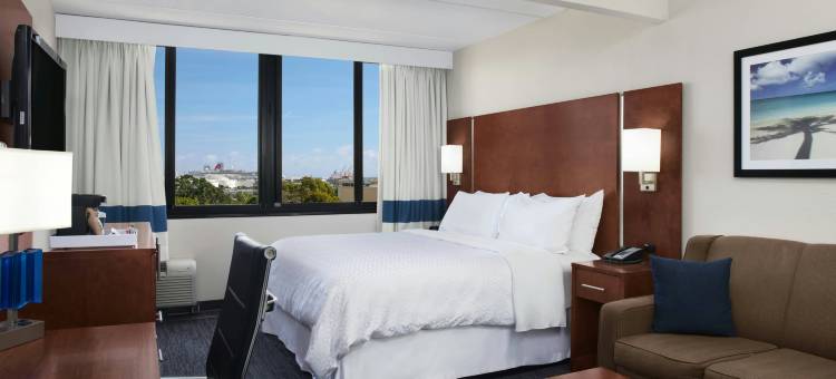 劳德代尔堡机场邮轮港口福朋喜来登酒店(Four Points by Sheraton Fort Lauderdale Airport/Cruise Port)图片