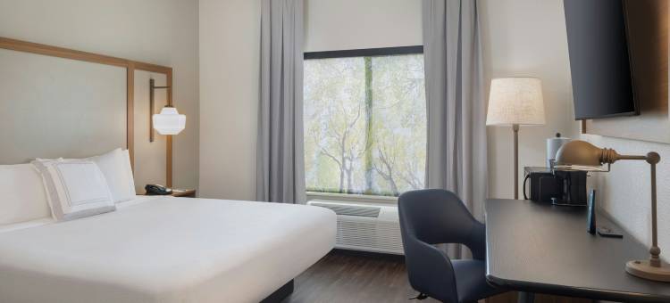 湖城万枫套房酒店(Fairfield Inn & Suites Lake City)图片