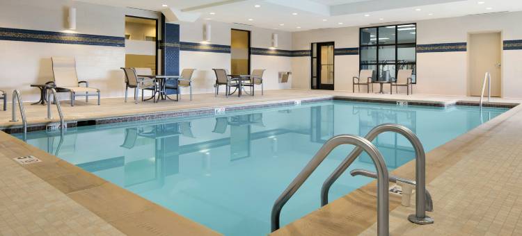 埃奇伍德阿伯丁南欢朋套房酒店(Hampton Inn & Suites Edgewood/Aberdeen-South)图片