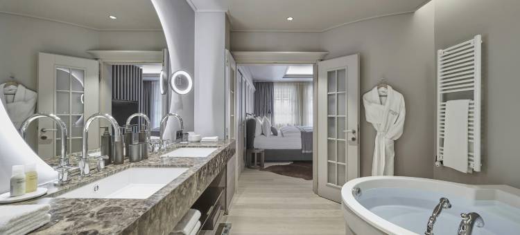 白马酒店(Hotel Weisses Roessl)图片