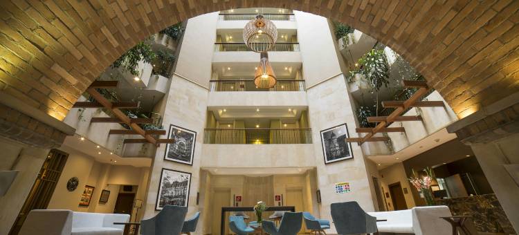 波哥大罗萨莱斯希尔顿安泊酒店(Embassy Suites by Hilton Bogotá Rosales)图片