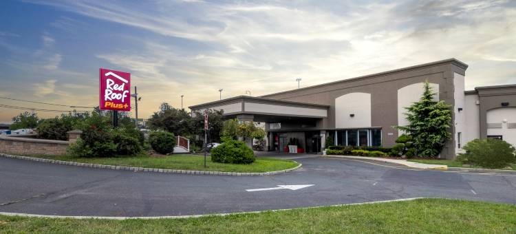 红屋顶PLUS+纽瓦克自由机场 - 卡特雷特(Red Roof Plus+ Newark Liberty Airport - Carteret)图片
