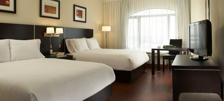Holiday Inn & Suites 蒙特利尔机场(Holiday Inn & Suites Montreal Airport)图片