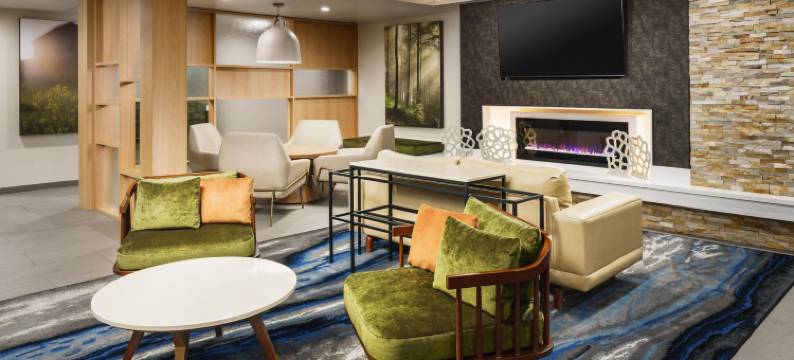 约塞米蒂奥克赫斯特万枫酒店(Fairfield Inn & Suites Oakhurst Yosemite)图片