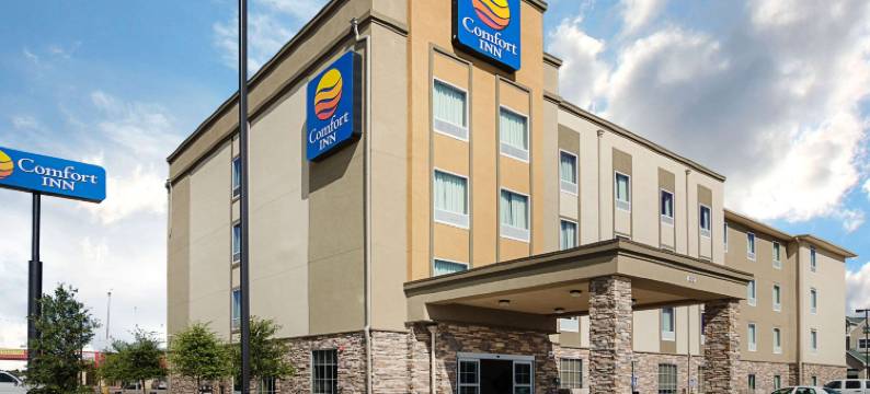 南米德兰I-20舒适酒店(Comfort Inn Midland South I-20)图片