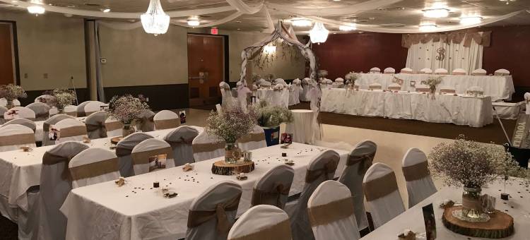 艾伯特利华美达酒店(Ramada by Wyndham Albert Lea)图片