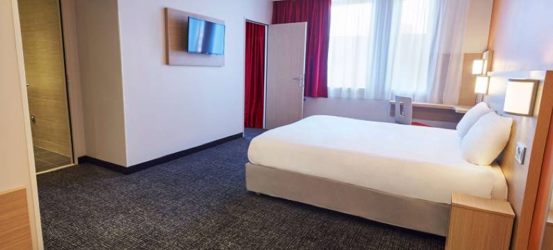 克莱蒙费朗中心凯里亚德生态酒店(Kyriad Eco Clermont Ferrand Centre)图片