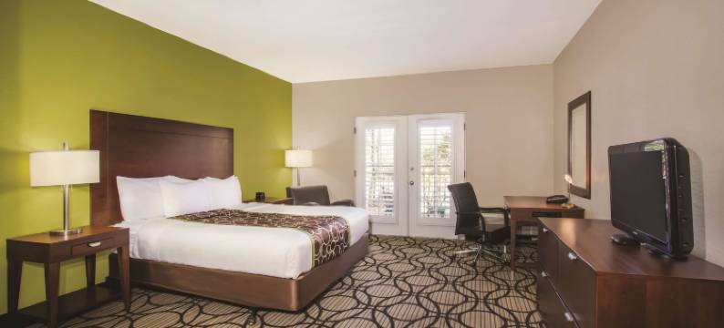 普雷斯科特会议中心拉昆塔温德姆套房酒店(La Quinta Inn & Suites by Wyndham Conference Center Prescott)图片