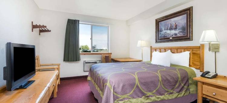 鲍威尔温德姆速8酒店(Super 8 by Wyndham Powell)图片