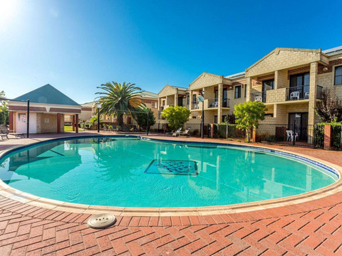 珀斯舒适乡村酒店