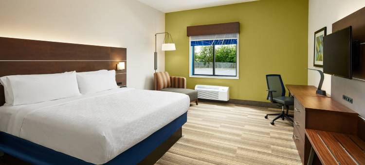 智选假日套房酒店巴拿马城的廷德尔(Holiday Inn Express & Suites PANAMA CITY-TYNDALL by IHG)图片