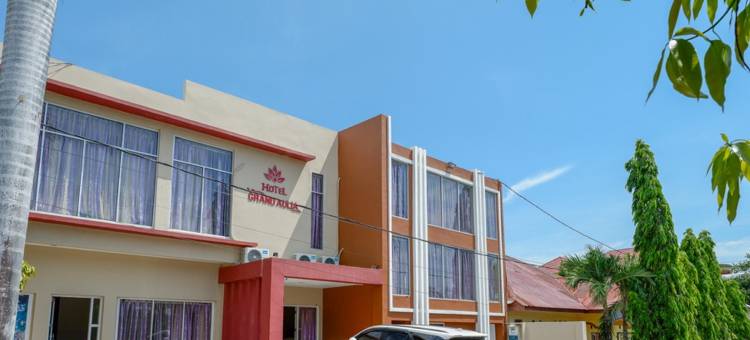 红多兹酒店@奥丽亚马真大酒店(RedDoorz @ Hotel Grand Aulia Majene)图片