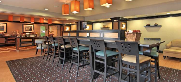 希尔顿欢朋酒店-迪凡斯(Hampton Inn Defiance)图片