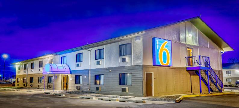 德卢斯6号汽车旅馆(Motel 6 Duluth, MN)图片