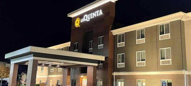 艾奥瓦安克尼 - 艾奥瓦德梅因拉昆塔温德姆套房酒店(La Quinta Inn & Suites by Wyndham Ankeny IA / Des Moines IA 2402 SE Tones Dr., Ankeny, Io)图片