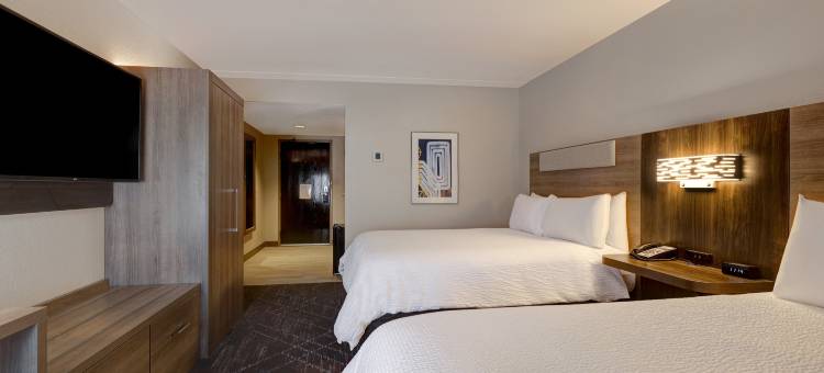 智选假日套房酒店堪萨斯城(Holiday Inn Express & Suites Kansas City KU Medical Center)图片