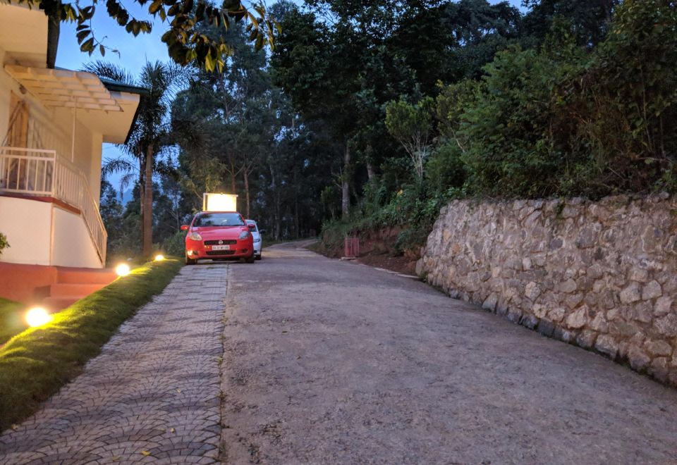 The Wind Munnar Hotel Overview