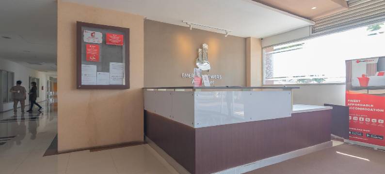 红多兹公寓@万隆翡翠塔(RedDoorz Apartment @ Emerald Towers Bandung)图片