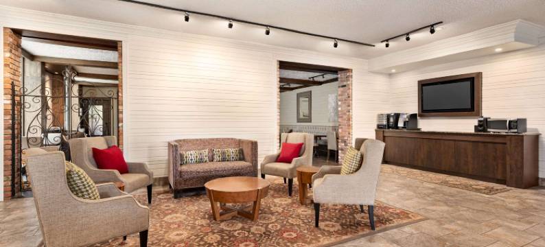 康沃尔华美达酒店(Ramada by Wyndham Cornwall)图片