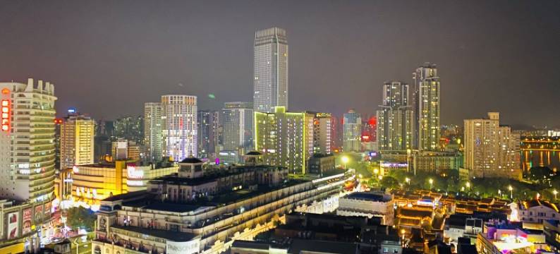 木易江景吊床房民宿(西关路西巷分店)图片