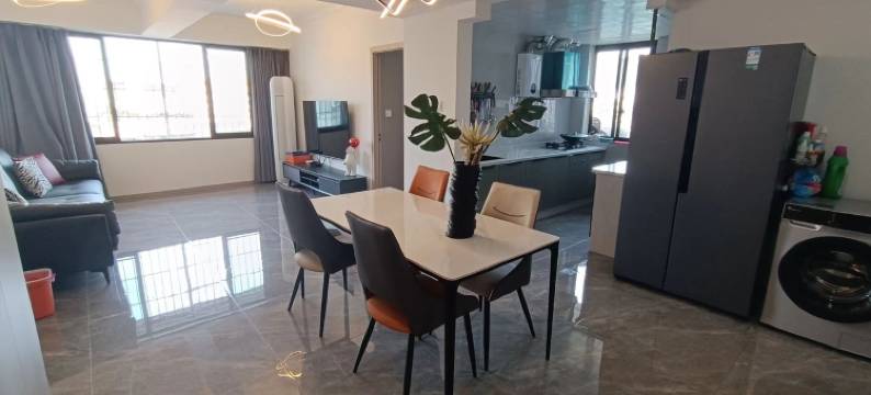 风雨哈佛公寓(中山二路分店)图片