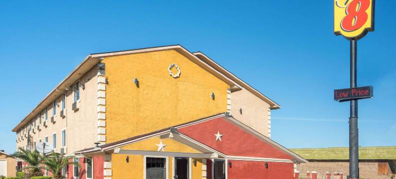 圣安东尼奥-I-35北温德姆速8酒店(Super 8 by Wyndham San Antonio/I-35 North)图片