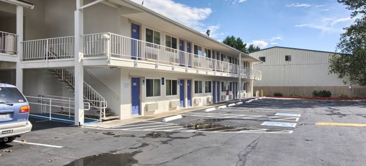 埃弗里特北6号汽车旅馆(Motel 6 Everett, WA - North)图片