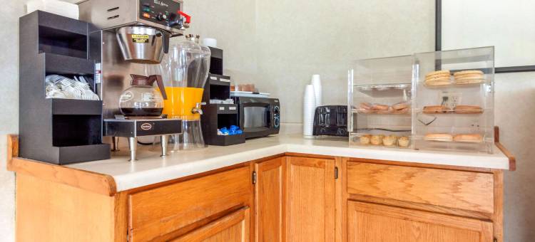 布莱尔路酒店(Rodeway Inn Blair)图片