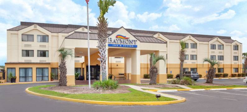 萨拉兰德温德姆呗盟酒店(Baymont by Wyndham Saraland)图片