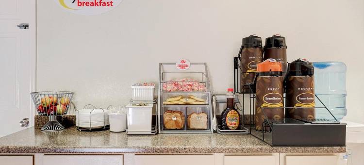 达拉斯速8酒店(Super 8 by Wyndham Dallas South)图片