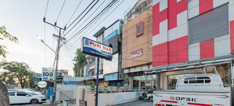 红门酒店-近帕萨尔塔拉蓬斯灵班加马辛(RedDoorz near Pasar Tarapung Siring Banjarmasin)图片