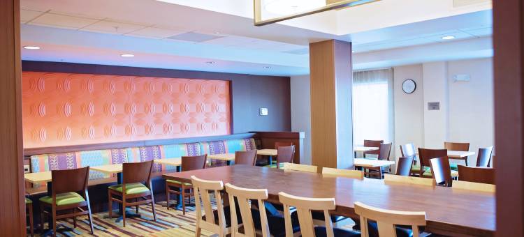 安克尼万枫套房酒店(Comfort Inn & Suites Ankeny - des Moines)图片