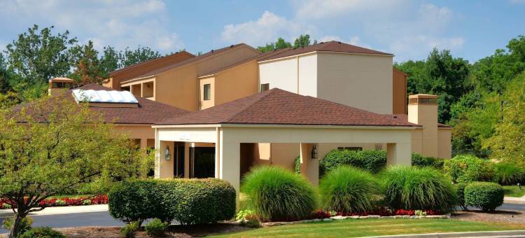 印第安纳波利斯卡斯尔顿万怡酒店(Courtyard Indianapolis Castleton)图片