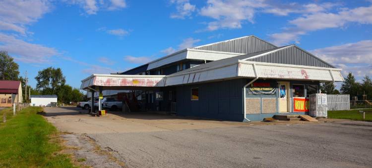 奥斯卡卢萨酒店靠近埃迪维尔(Hotel O Oskaloosa Near Eddyville)图片