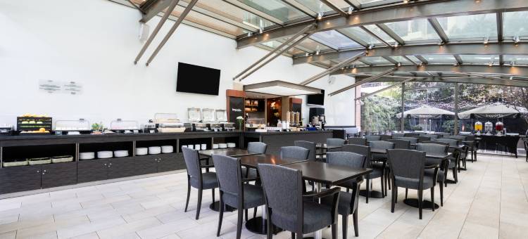 圣地亚哥拉斯孔德斯智选假日酒店(Holiday Inn Express Santiago Las Condes)图片