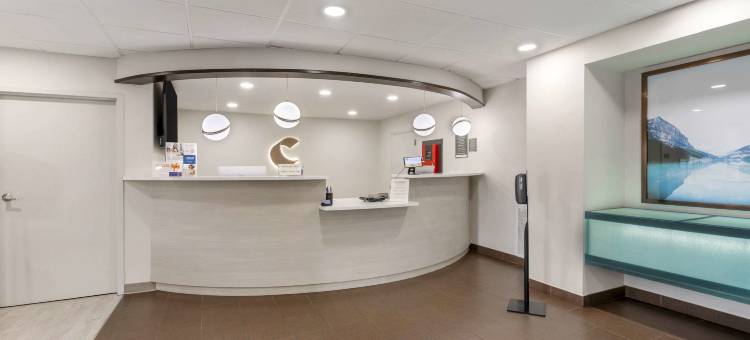 路易斯威尔博览中心华美达酒店(Comfort Inn & Suites Louisville Airport Fair & Expo)图片