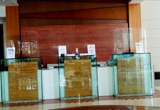 Radisson Blu Hotel Pune Kharadi Hotel Overview