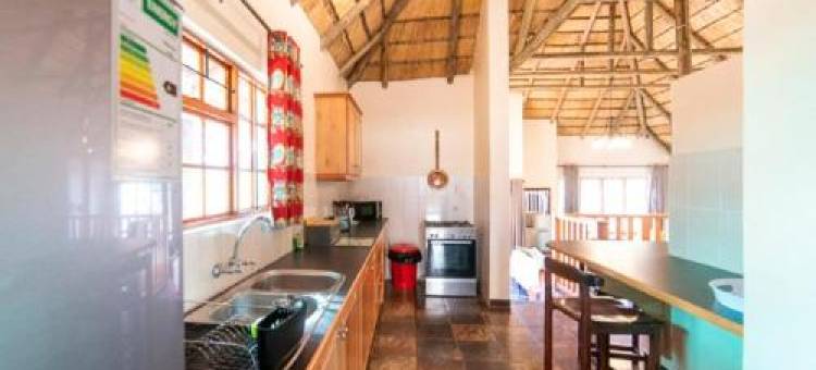 纳福隆湖度假酒店(Lake Naverone Holiday Cottages)图片