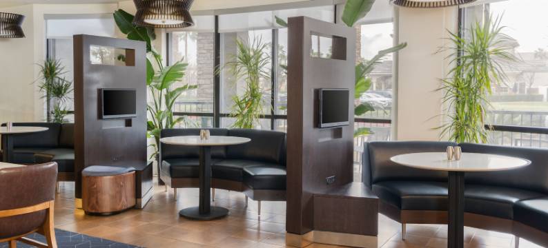 安大略库卡蒙格牧场万怡酒店(Courtyard Ontario Rancho Cucamonga)图片