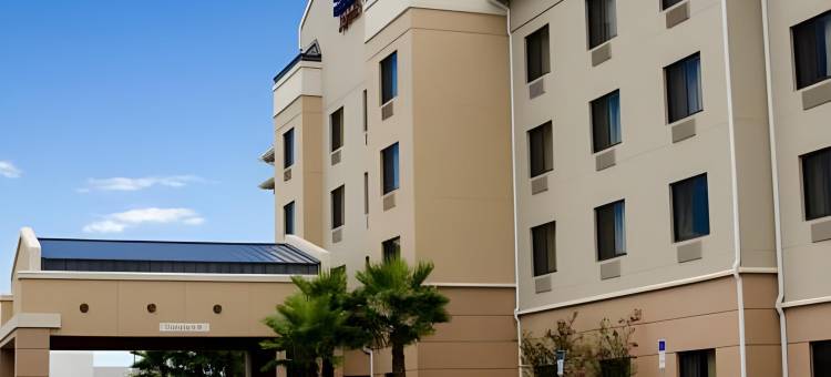 万枫塔彭斯普林斯霍勒德酒店及套房(Fairfield Inn & Suites Holiday Tarpon Springs)图片