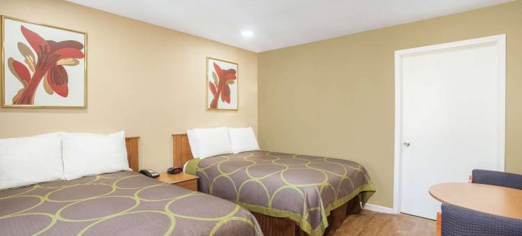 雷德兰兹-圣贝纳迪诺速8酒店(Super 8 by Wyndham Redlands/San Bernardino)图片