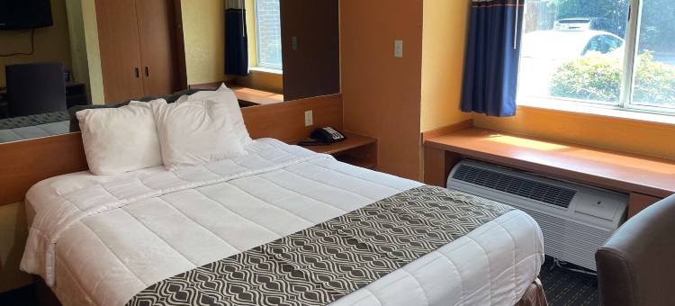 Microtel Inn & Suites by Wyndham Newport News Airport图片