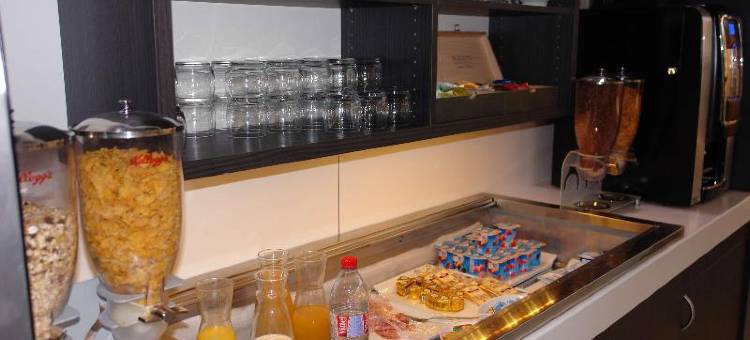 鲁昂中心布里特酒店(Brit Hotel Confort Rouen Centre)图片