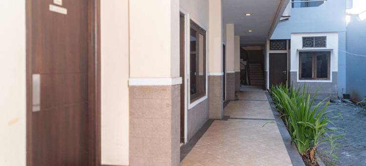 红多兹酒店-近美娜多巴胡购物中心(RedDoorz Near Bahu Mall Manado)图片