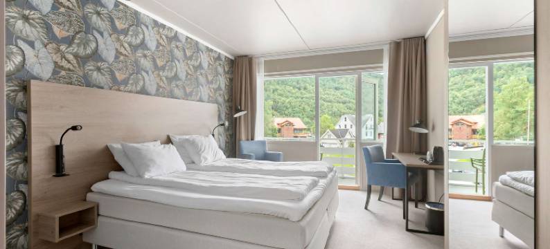 欣萨维克峡湾贝斯特韦斯特精选酒店(Kinsarvik Fjordhotel, Best Western Signature Collection)图片