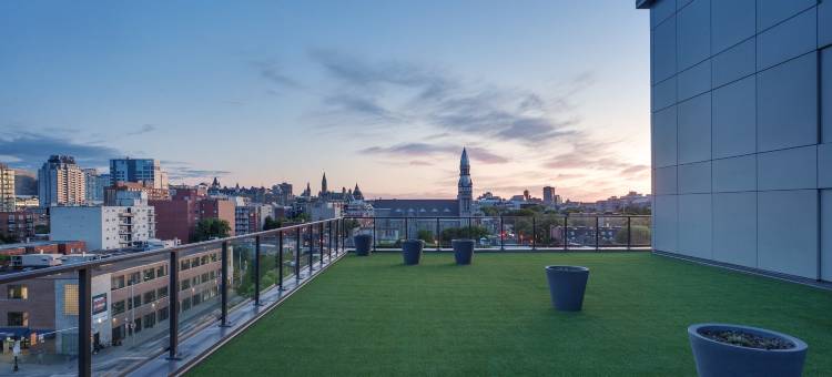 渥太华市中心东智选假日酒店及套房(Holiday Inn Express & Suites Downtown Ottawa East)图片