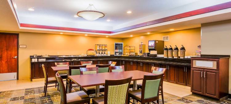 锡达拉皮兹北Staybridge Suites酒店(Staybridge Suites Cedar Rapids North)图片