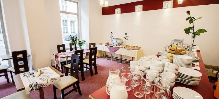 主干道旁爱贝拉套房公寓式酒店(Abella Suites & Apartments by Artery Hotels)图片