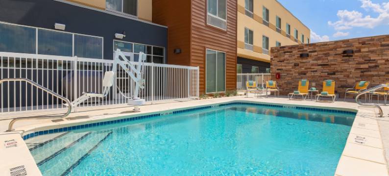 科图拉万枫酒店及套房(Fairfield Inn & Suites Cotulla)图片