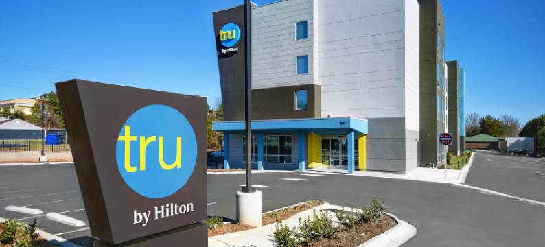 伯灵顿希尔顿Tru酒店(Tru by Hilton Burlington)图片